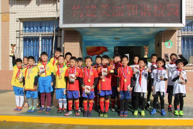 热那亚VS佛罗伦萨：客队占优，平局需谨慎